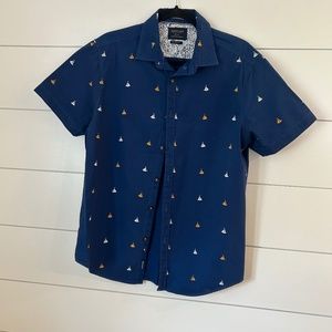 Mens short sleeved shirt